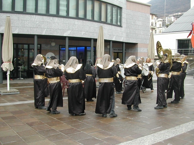 paradiso_corteo_08 (27).jpg